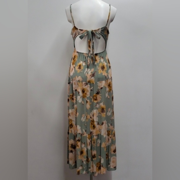 May Berries Floral Maxi Dress Women's Medium Cruise Vacation Summer - Picture 5 of 12